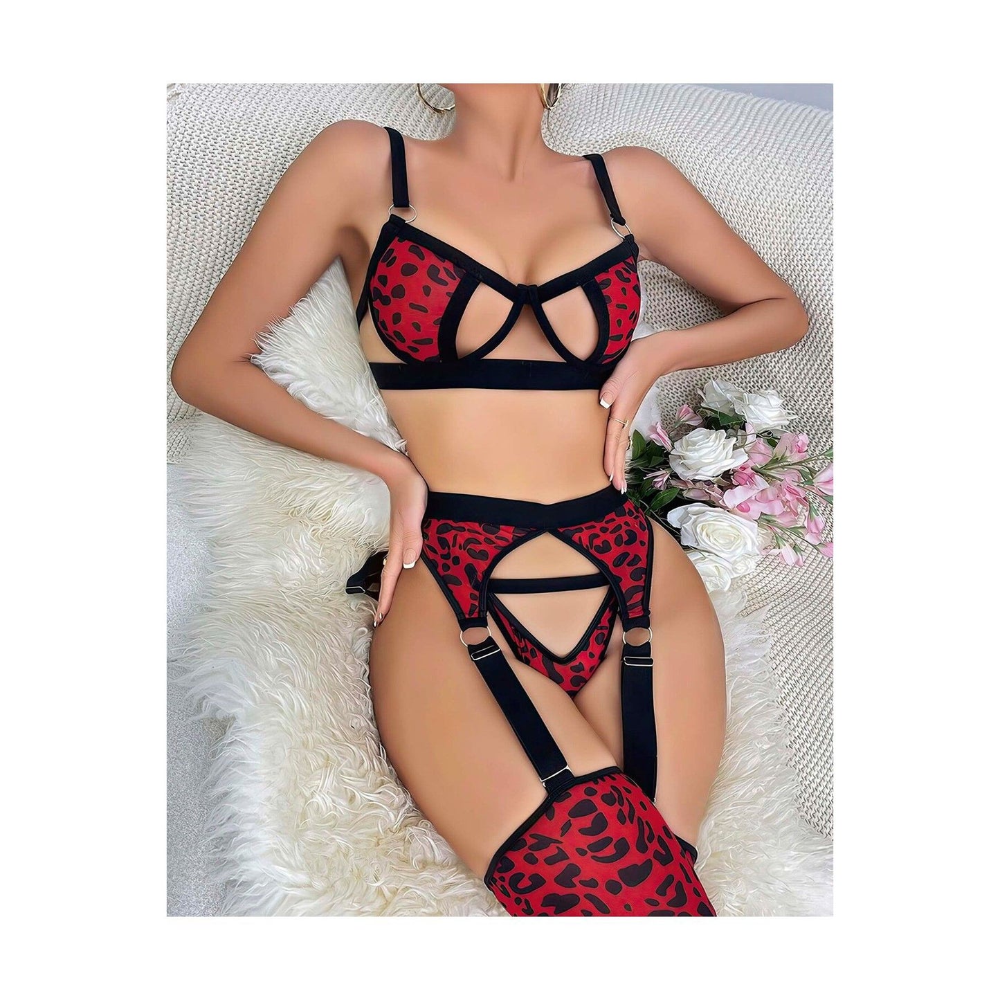 Sajiero Garter Set - Savage Allure