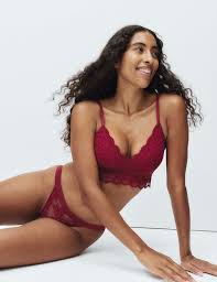 Stylish red lace bra panty set for women – trendy lingerie collection available online in Pakistan with flat 20% OFF at Sajiero.