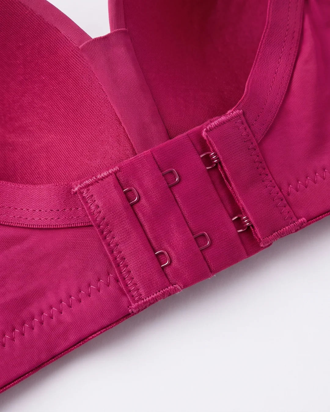 Light Padded Non-Wired T-Shirt Bra - Essentia - Maroon