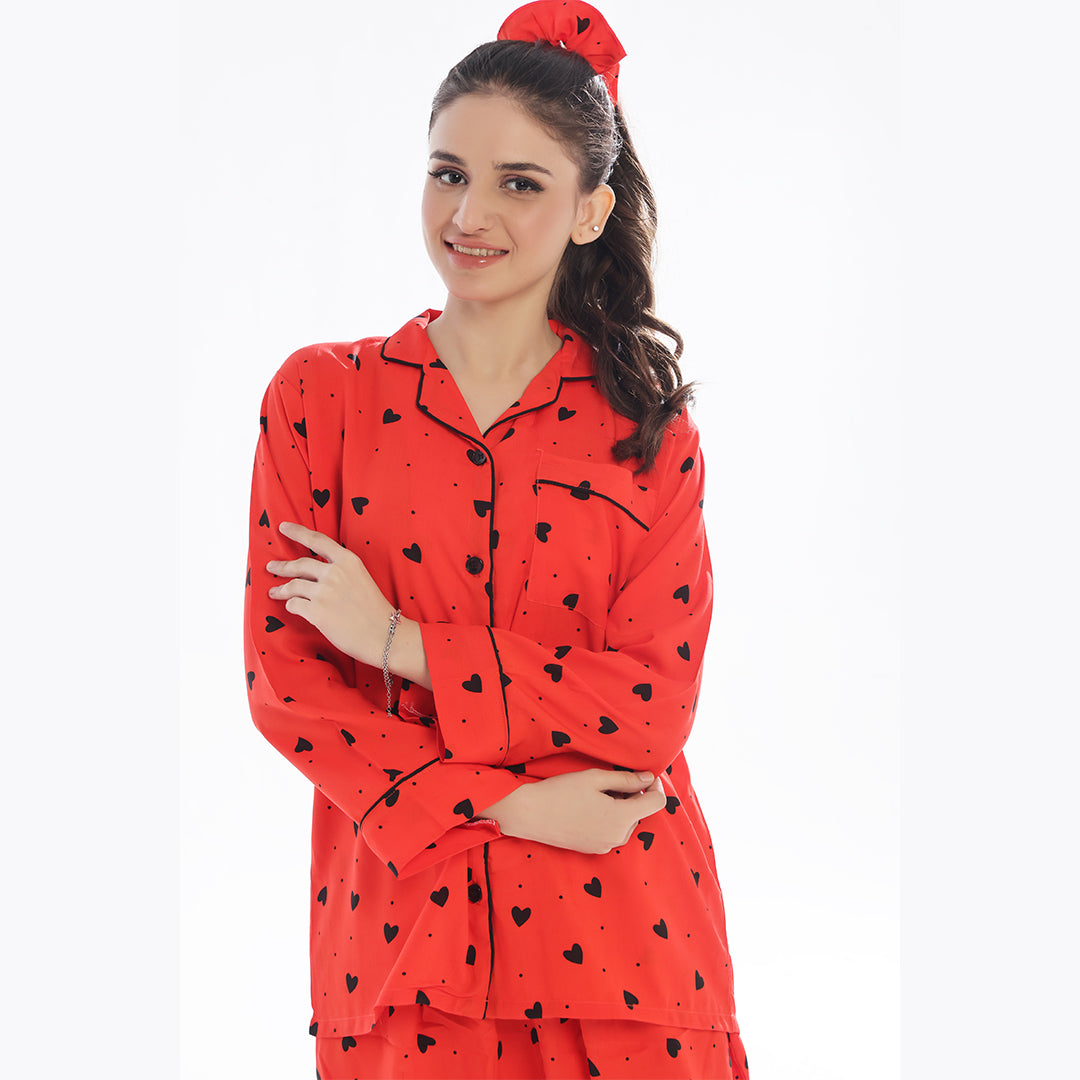 Sajiero Black Hearts Linen Pajama Suit with Scrunchie