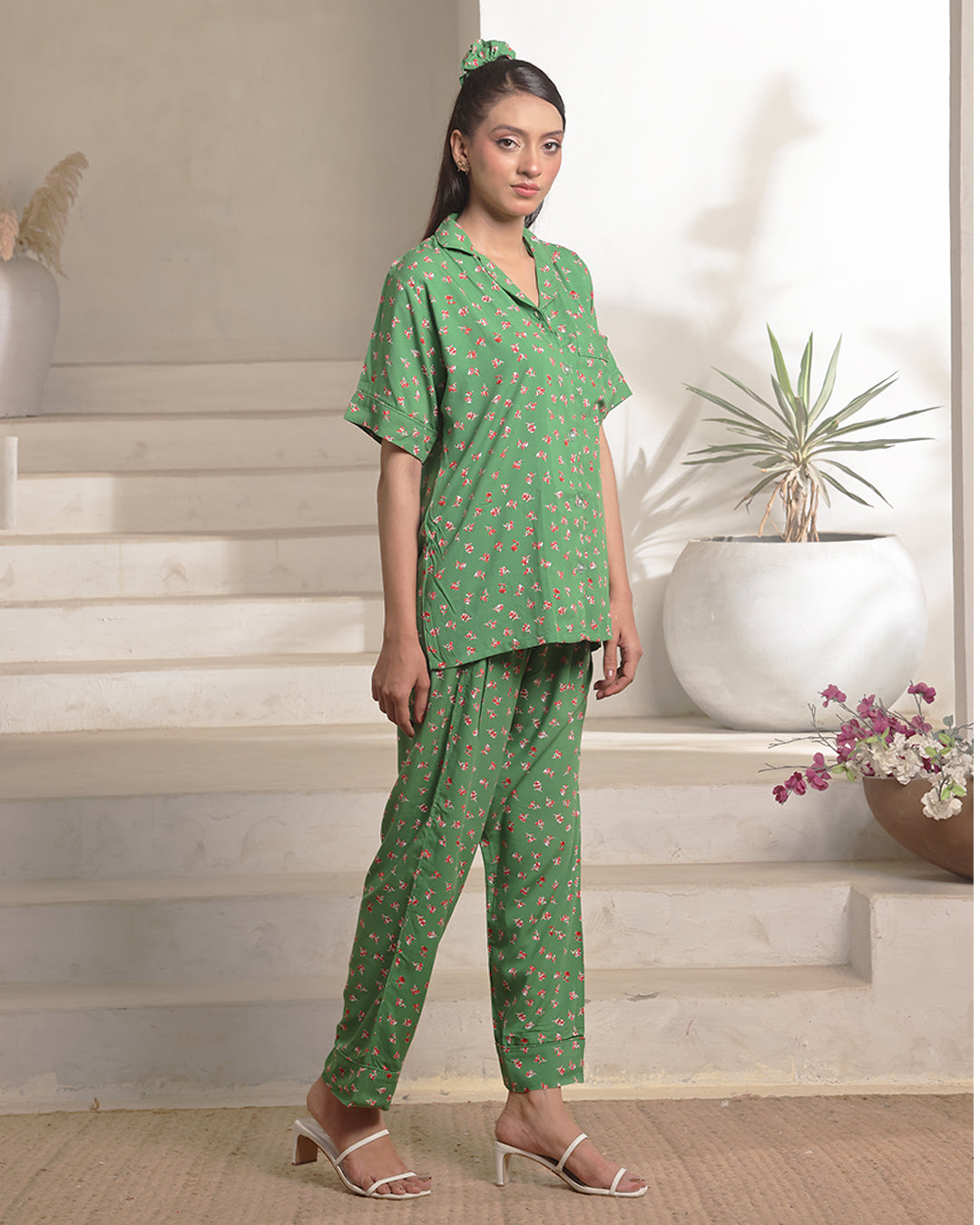 Linen Pajama Suit with Scrunchie - Spring Drape