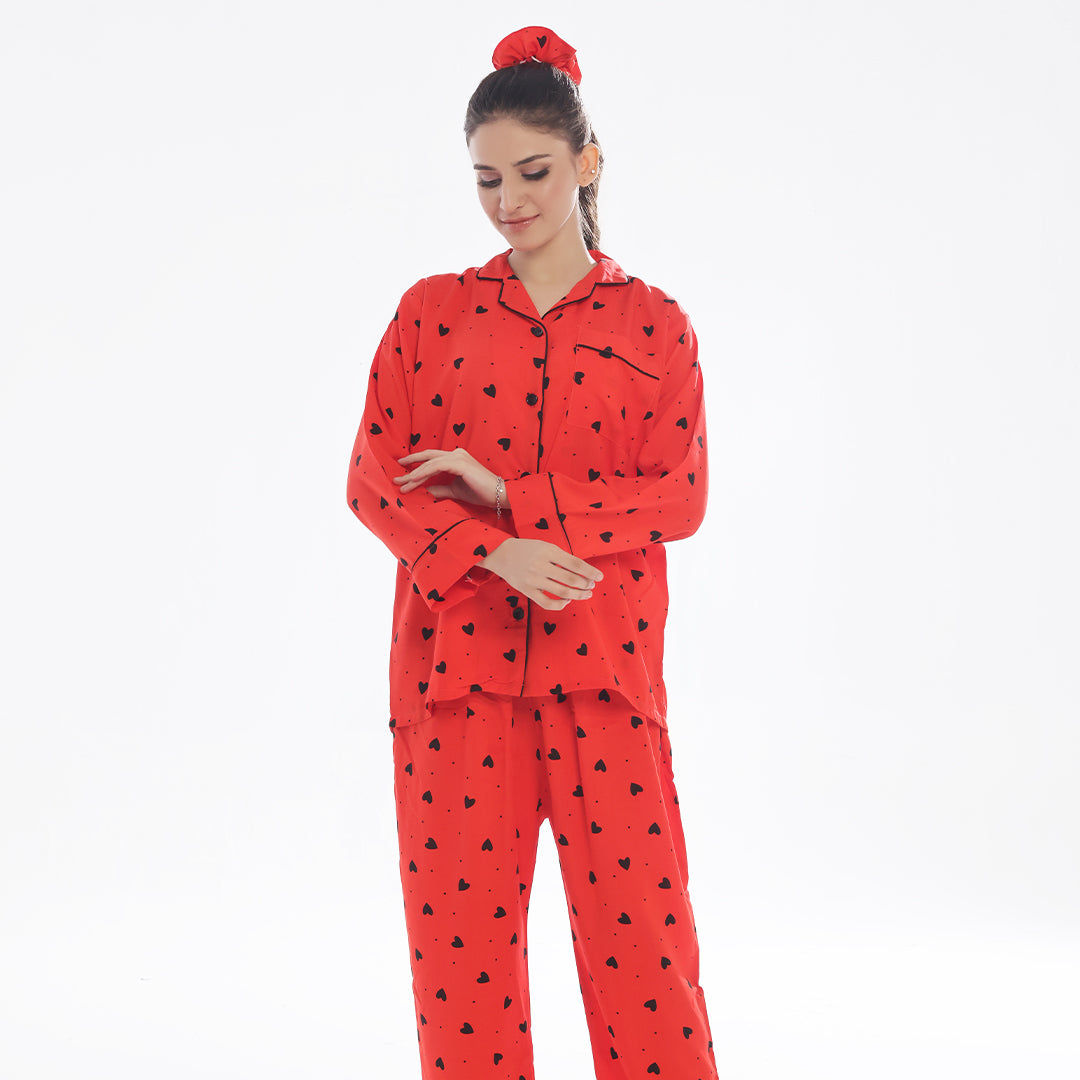 Sajiero Black Hearts Linen Pajama Suit with Scrunchie