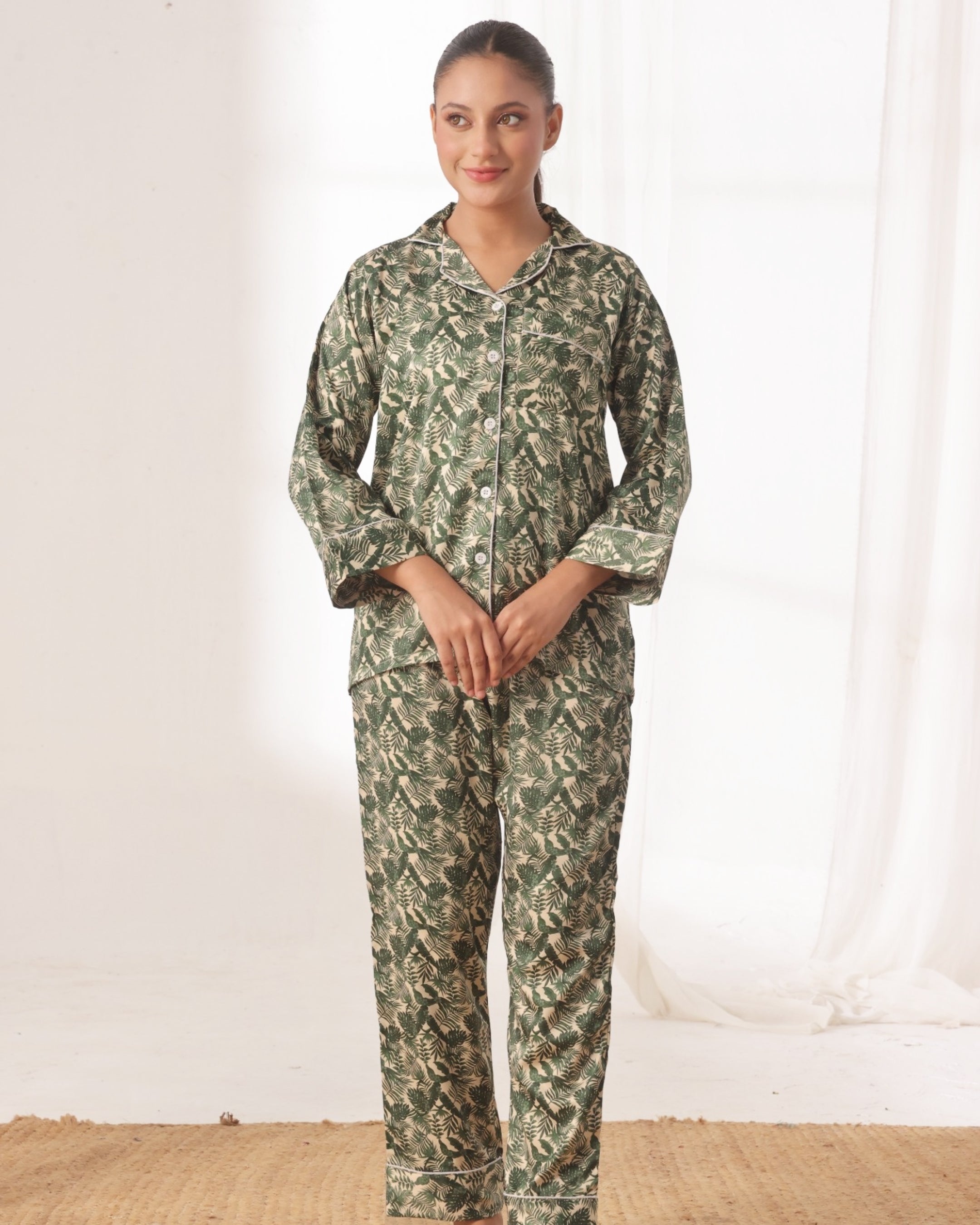 Silk Pajama Suit with Scrunchie - Leaf Lounge