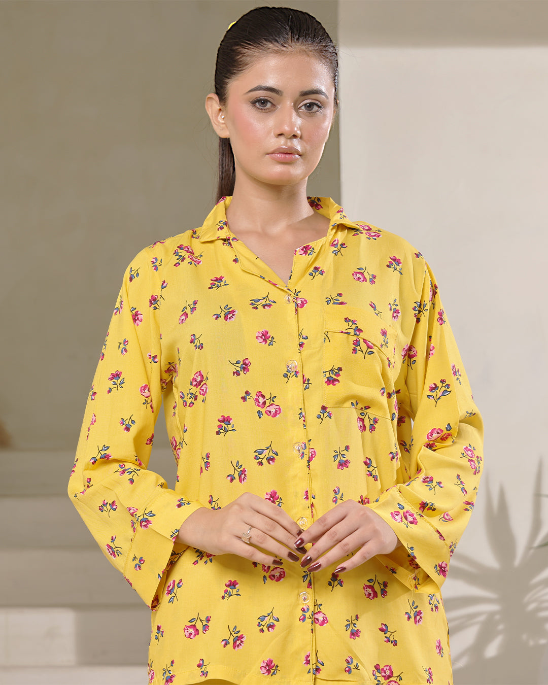 Sajiero Linen Pajama Suit with Scrunchie - Sunny Blossom