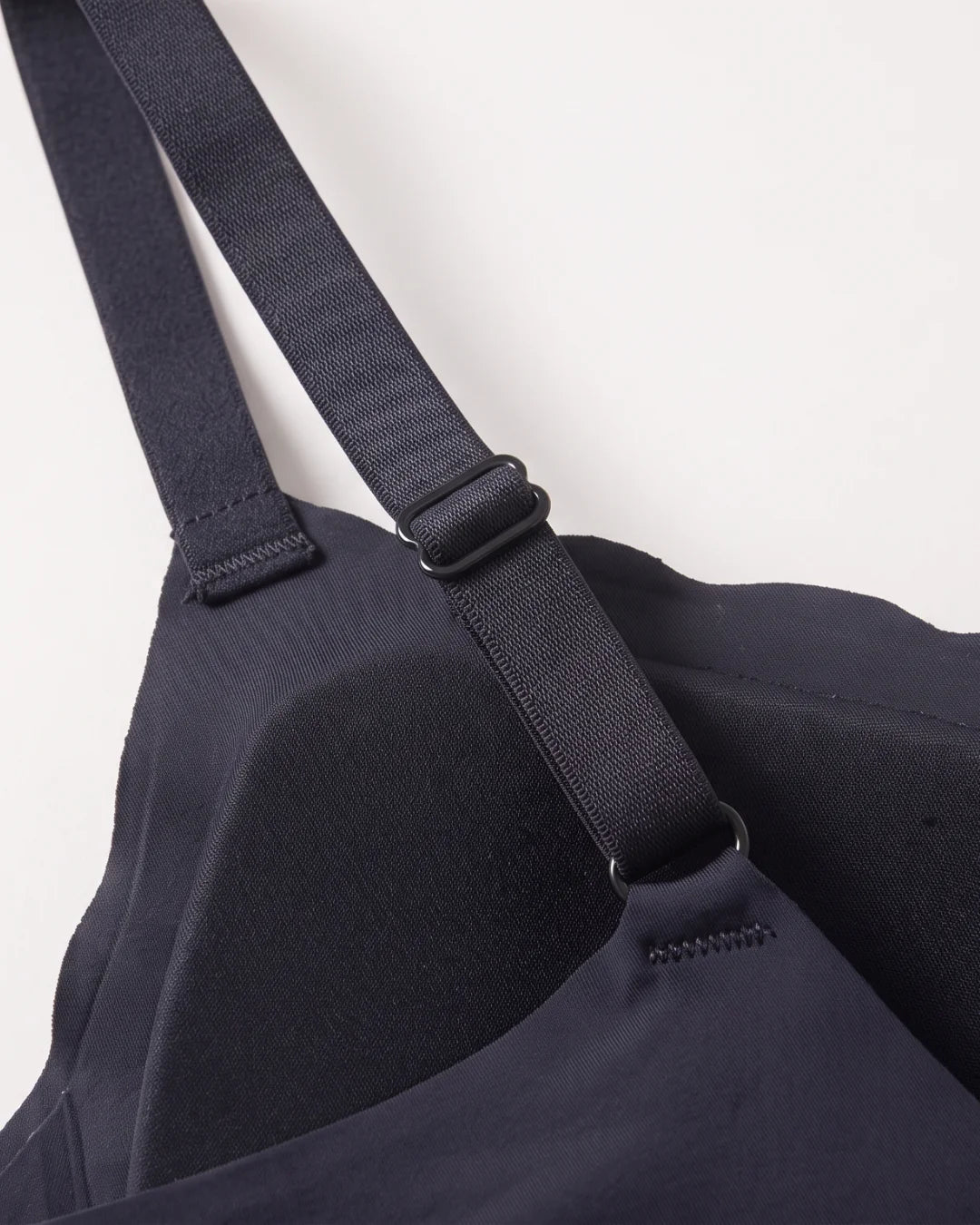 Seamless Padded Bra - Scallop Heart - Black