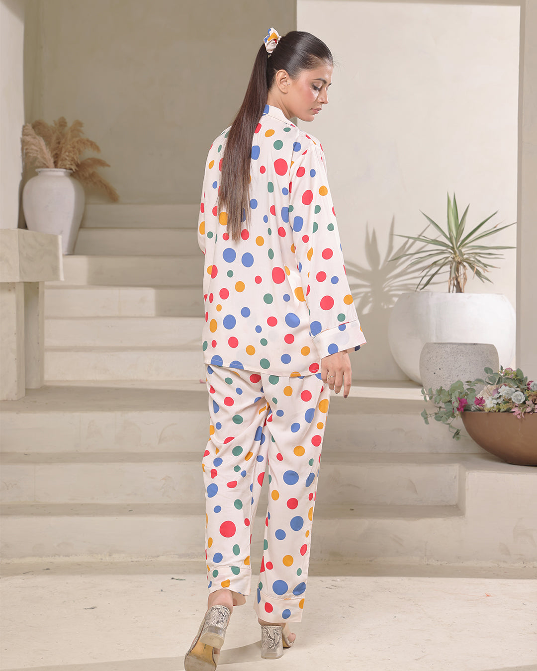 Sajiero Linen Pajama Suit with Scrunchie - Dot Delight