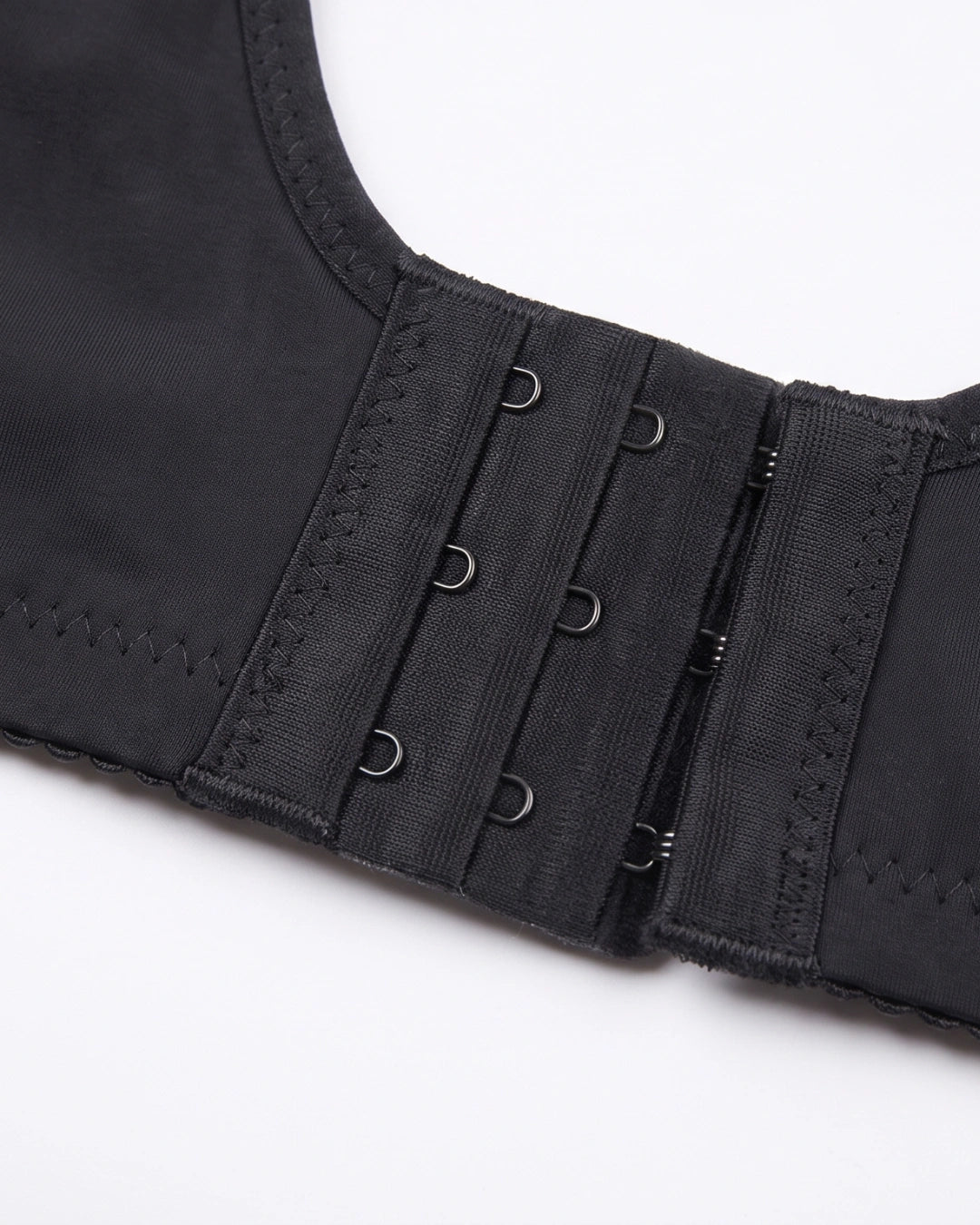 Light Padded T-Shirt Bra - Leo - Black