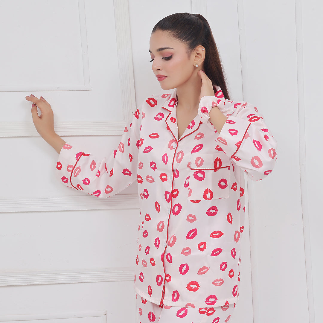 Silk Pajama Suit with Scrunchie - Lush Lips