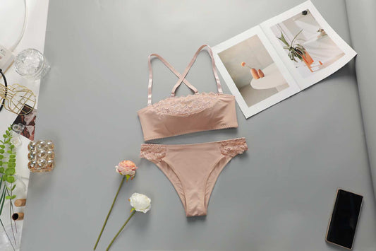Sajiero Bra Set - Lace Delight