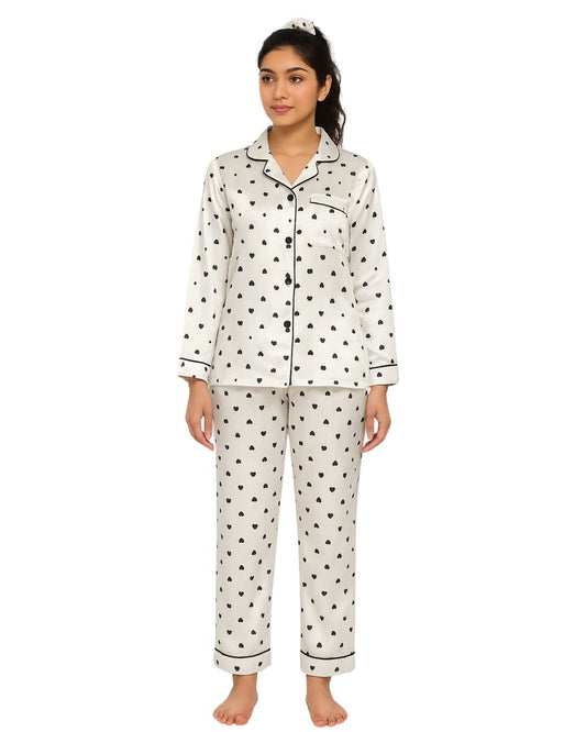 Sajiero Silk Pajama Suit with Scrunchie - Black Hearts