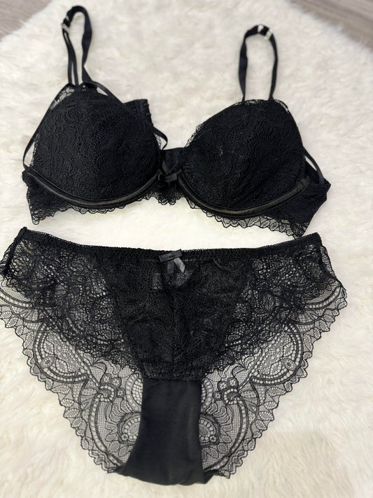 Dark Spire Padded Bra and Panty Set